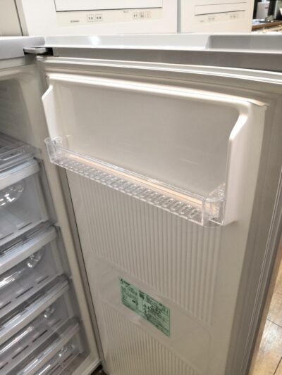  MITSUBISHI 2020年製 MF-U12D-S1 ファン式 省エネ シャイニーシルバー 静音 121L 1ドア冷凍庫 1