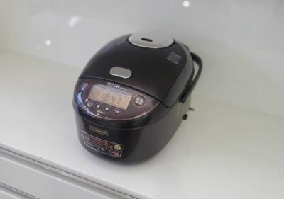 ZOJIRUSHI　象印　1升炊き　圧力IH　炊飯器　2022年製　NP-ZT18　極め炊き　炊き分け圧力　うるつや保温　高め保温　熟成炊き　蒸気セーブ　やわらかごはん　IH炊飯器　圧力IH炊飯器　炊飯ジャー　大容量　大型　リサイクルショップ　再良市場　天白　名東　昭和　千種　瑞穂　緑　日進　豊明　東郷　おススメ　オススメ 中古