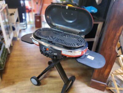Coleman　コールマン　ロードトリップグリル　バーベキューコンロ　バーベキューグリル　BBQ　キャンプ　アウトドア　レジャー　ファミリーキャンプ　ファミキャン　電池式イグナイター　自動点火装置付き　ホイール付き　ハンドル付き　LPガス缶　オーブン　リサイクル　最良市場　天白区　名東区　昭和区　千種区　瑞穂区　緑区　日進市　豊明市　東郷町　買取　出張買取　高価買取　販売　お値打ち　特価　1点物　1点モノ　早い者勝ち　おすすめ　おしゃれ　中古品