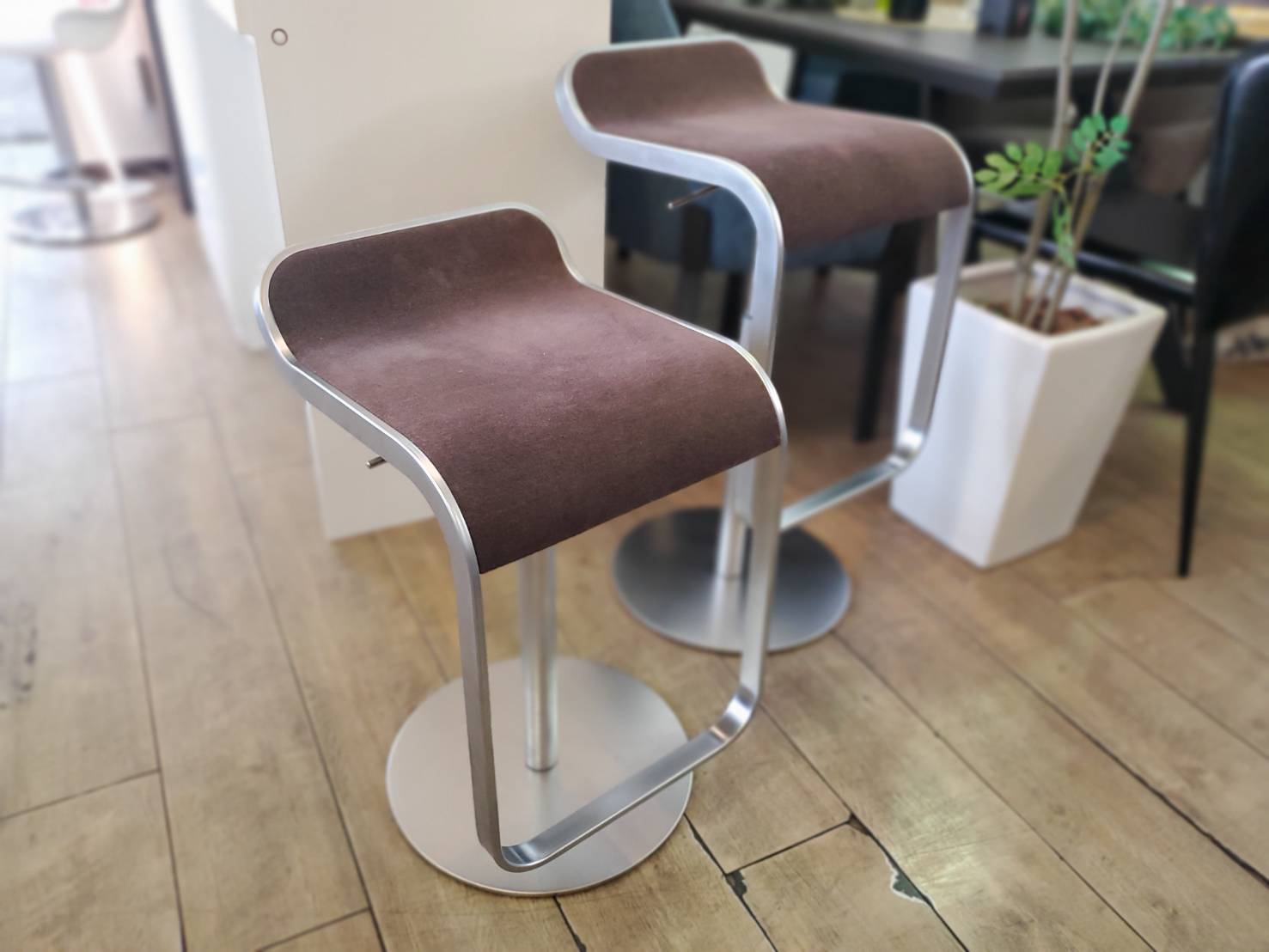 マジス 安積 伸 ストリングス ハイスツール Magis Italy 公