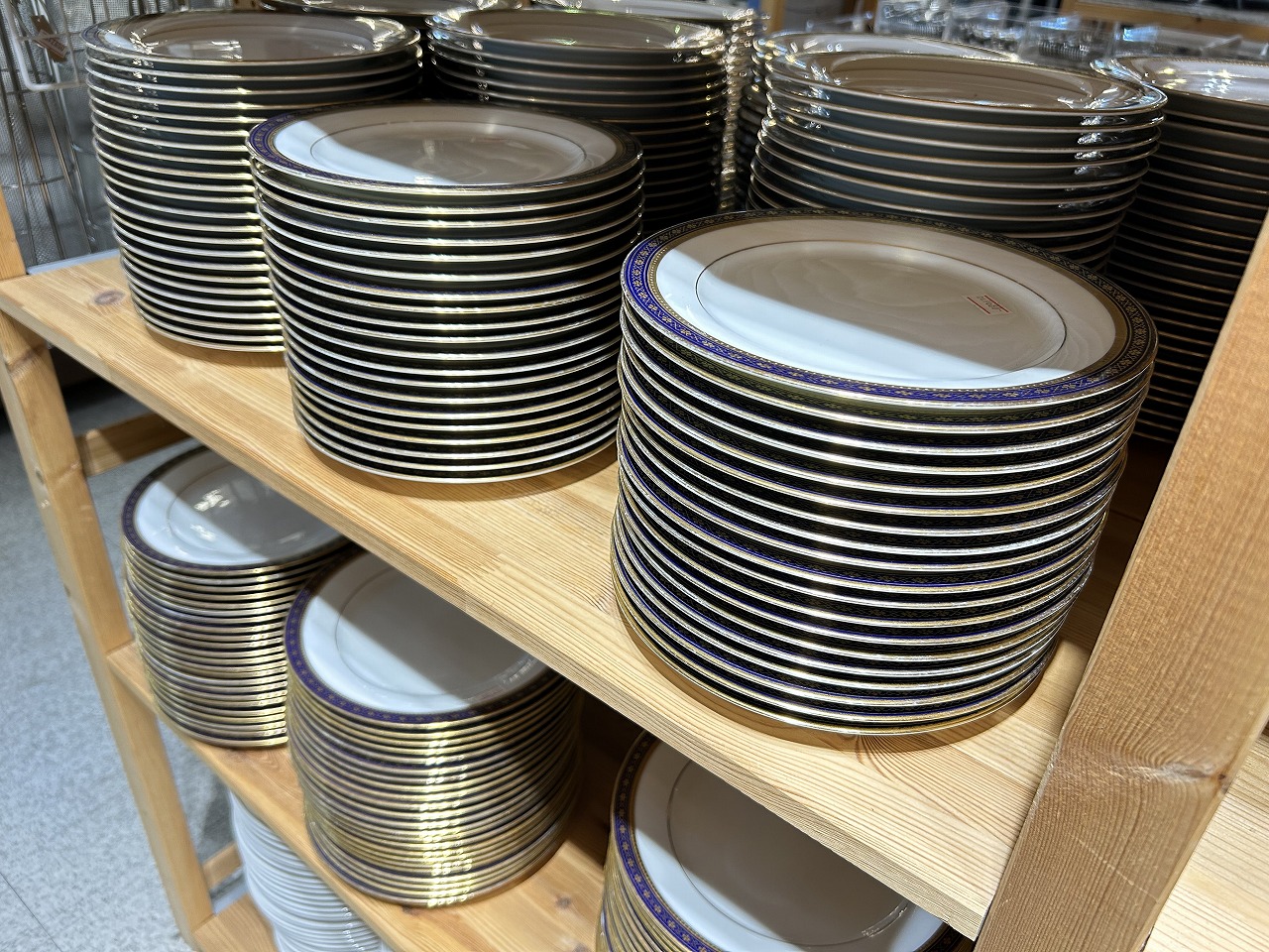 新品ノリタケNoritake 華麗句 パーティーセット 7点 大皿小皿