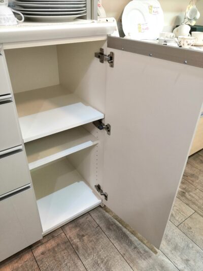 パモウナ Pamouna ホワイト系 ハイカウンター 幅140 Hettich ソフトクローズ カップボード キッチンボード レンジボード 9