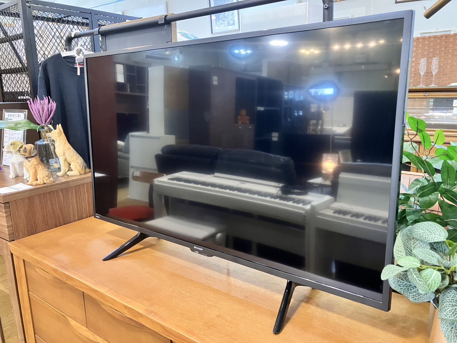 SHARP　AQUOS　2T-C42BE1 42型　2024年製液晶テレビ Amazon | シャープ 42V型 フルハイビジョン 液晶 テレビ AQUOS