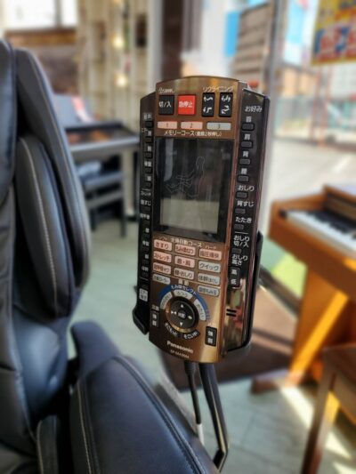 Panasonic　パナソニック　RealPro　リアルプロ　マッサージチェア　マッサージ機　あんま　家庭用マッサージチェア　エアーバッグ　エアーマッサージ　足裏　ひざ裏　型上　おしり揉捏　温感もみ玉　足裏ローラー　疲労回復　血行促進　コリほぐし　神経痛　筋肉痛　リサイクル　最良市場　天白区　名東区　昭和区　千種区　瑞穂区　緑区　日進市　豊明市　東郷町　買取　出張買取　高価買取　販売　お値打ち　特価　1点物　1点モノ　早い者勝ち　おすすめ　　中古品