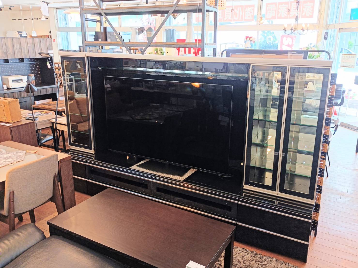 モデル展示 未使用品 TVボード 関家具 W1500 ウォールナット 北欧 モデル展示 未使用品 TVボード 関家具 W1500 ウォールナット 北欧