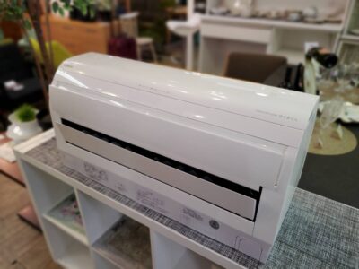 HITACHI　日立　5.6kwルームエアコン　エアコン　ルームエアコン　5.6ｋｗ　18畳　15～18畳　15～23畳　冷暖房　冷房　暖房　除湿　クーラー　空調　2024年製　高年式　RAS-YF56R2　凍結洗浄　除菌　ヒートプラス　自動洗浄　ファンお掃除ロボ　人感センサー　ハイグレードモデル　カビバスター　eco　リサイクルショップ　再良市場　天白　名東　昭和　千種　瑞穂　緑　日進　豊明　東郷　おススメ　オススメ　中古