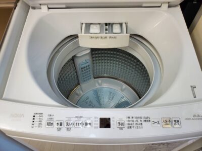 AQUA　アクア　8.0㎏洗濯機　8㎏　8.0㎏　洗濯機　全自動洗濯機　2023年製　AQW-V8P　ワイドガラストップ　強化ガラス　ほぐし仕上げ　フラットデザイン　3Dパワフル洗浄　槽自動おそうじ　ジェルボールコース　すすぎ1回　衣類ケア　ふとん毛布コース　静音　低振動　リサイクル　最良市場　天白区　名東区　昭和区　千種区　瑞穂区　緑区　日進市　豊明市　東郷町　買取　出張買取　高価買取　販売　お値打ち　特価　1点物　1点モノ　早い者勝ち　おすすめ　中古品