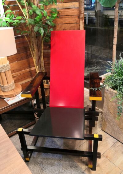 リプロダクト品 レア ヴィンテージ品 座れるアート RED AND BLUE ラウンジチェア 1