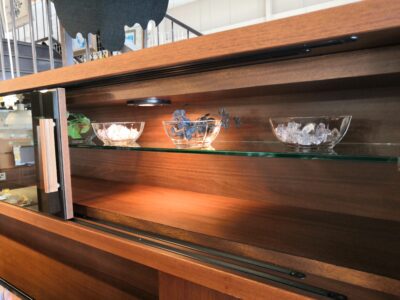 IDC大塚家具取り扱い 岡家具 ドーソンⅡ 壁面収納 ブラウン系 ロータイプ 55インチまで対応 TVボード リビングボード 2