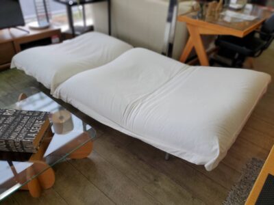 ligne roset　LigneRoset　リーンロゼ　リーン・ロゼ　Calin　カラン　ROSETCalin　ロゼカラン　1シーター　1人掛け　1人用　ソファ　パーソナルソファ　オットマン付き　足置き付き　ホワイト　カバーリング　リクライニング　リクライニングソファ　モダン　PascalMourgue　パスカルムールグ　デザイン家具　デザイナーズ家具　スチール脚　リサイクル　最良市場　天白区　名東区　昭和区　千種区　瑞穂区　緑区　日進市　豊明市　東郷町　買取　出張買取　高価買取　販売　お値打ち　特価　1点物　1点モノ　早い者勝ち　おすすめ　おしゃれ　中古品　中古美品　キレイ