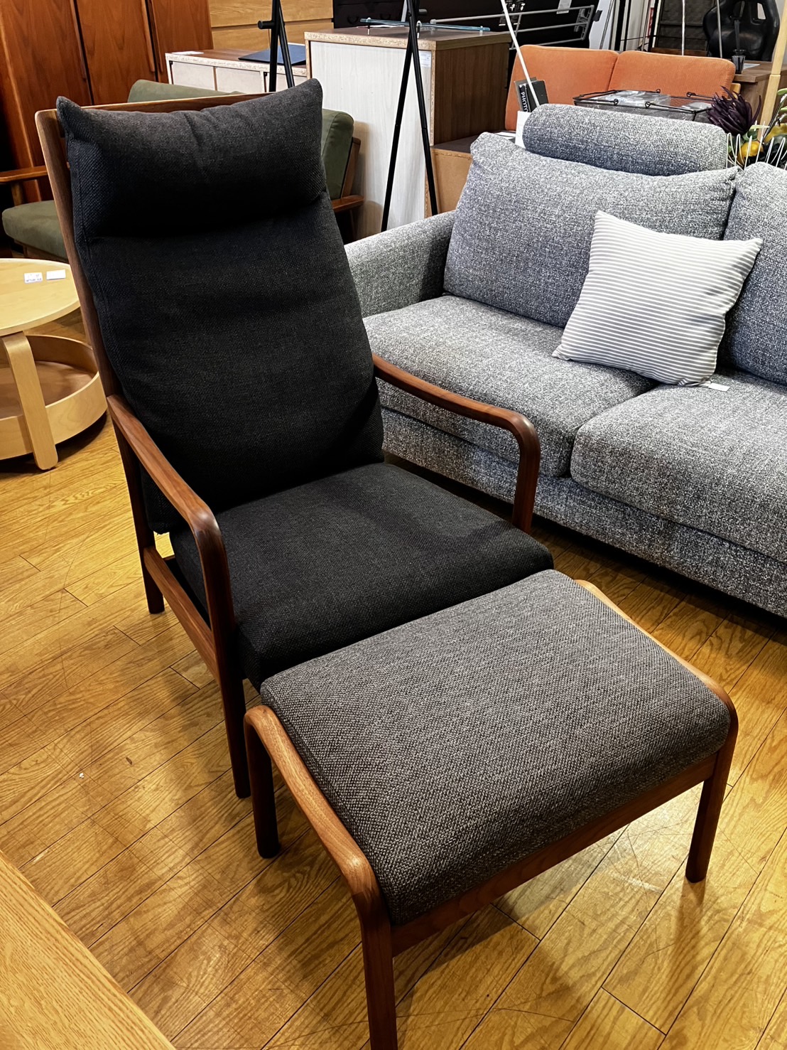 高級家具ソファーセット　ヴィンテージマルニ木工ラウンジチェアレザーチェアベージュ 高級家具ソファーセット ヴィンテージマルニ木工ラウンジチェア