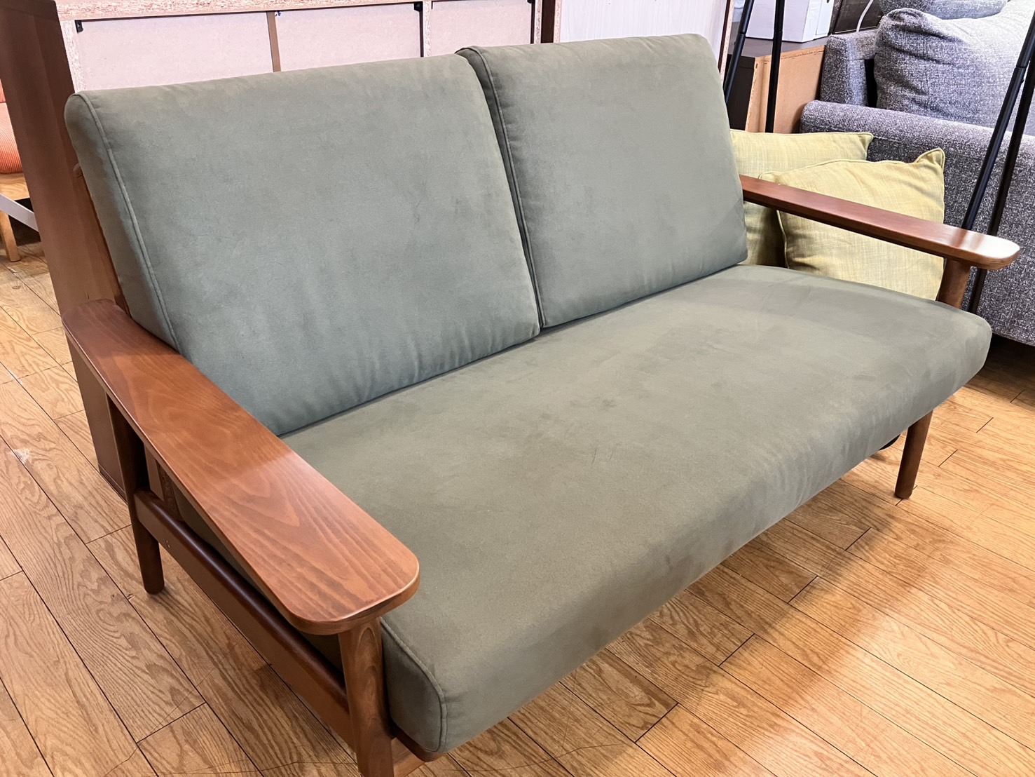 北海道民芸家具 樺無垢材 2人掛けソファ 2Pソファ　古民家 北海道民芸家具 樺無垢材 2人掛けソファ 2Pソファ 古民家 - メルカリ