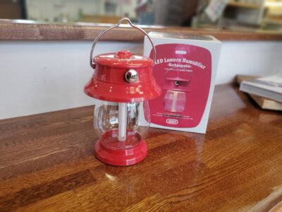 LADONNA ラドンナ Toffy トフィー トフィ ランタン型 加湿器 充電式 コードレス 新品 未使用品 アンティークレッド 超音波式 調光可能 HF04-AR レッドカラー コンパクト 持ち運べる 小型加湿器 リサイクルショップ 再良市場 天白 名東 昭和 千種 瑞穂 緑 日進 豊明 東郷 おススメ オススメ お洒落 オシャレ