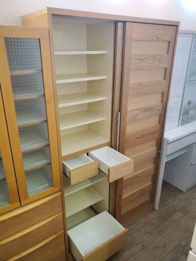 MORITA　モリタインテリア　Latelier　ラテリエ　食器棚　キャビネット　キッチン収納　食器収納　ダイニングボード　大容量　ナチュラル　モダン　北欧　日本製　国産　
リサイクル　最良市場　天白区　名東区　昭和区　千種区　瑞穂区　緑区　日進市　豊明市　東郷町　買取　出張買取　高価買取　販売　お値打ち　特価　1点物　1点モノ　早い者勝ち　おすすめ　おしゃれ　中古品