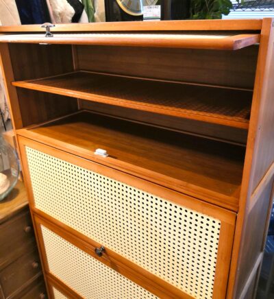 収納家具 竹製 4段 リビング家具 フラップ扉 フラップシェルフ 2