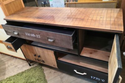 ヴィンテージ調 アイアン インダストリアル カフェテリア 収納家具 サイドボード 2