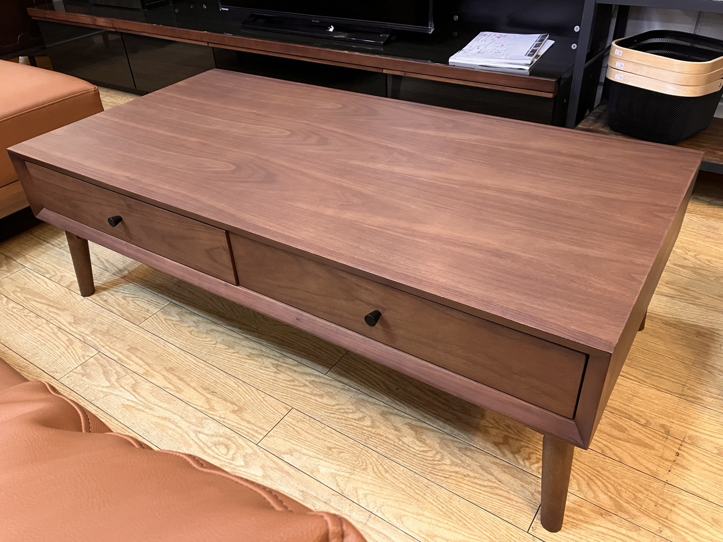 木製　センターテーブル　再塗装済　USED 中古】センターテーブル ローテーブル 木製 北欧風 買取しました♪ 25