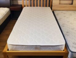 MUJI　無印良品　無印　シングルベッド　シングルサイズベッド　シングルサイ　ベッド　　木製フレーム　ベッドフレーム　ボンネルコイルマットレス　マットレス　ベッドセット　　オーク材突板　ナチュラル　モダン　格子デザイン　シンプル　リサイクルショップ　再良市場　天白　名東　昭和　千種　瑞穂　緑　日進　豊明　東郷　おススメ　オススメ お洒落　オシャレ　中古