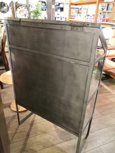 ヴィンテージ調 ミリタリー インダストリアル 店舗什器 キャビネット エイジング加工 シルバー ディスプレイケース 7