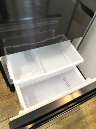 HITACHI 2023年製 R-V32SV Vシリーズ ブリリアントブラック 真ん中野菜室 自動製氷 315L 3ドア 冷凍冷蔵庫 6