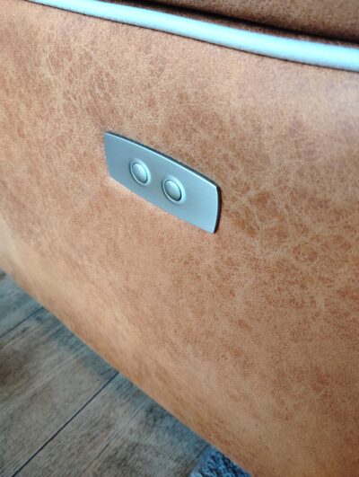 RELAXFORM バッジオ キャメル 3人掛け レザーテックス W190 2シーター 電動リクライニングソファ 1