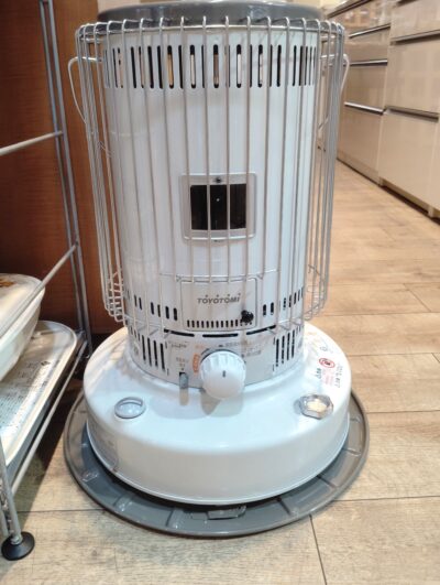 暖房器具 石油ストーブ だるまストーブ ファンヒーター 冬物家電 3