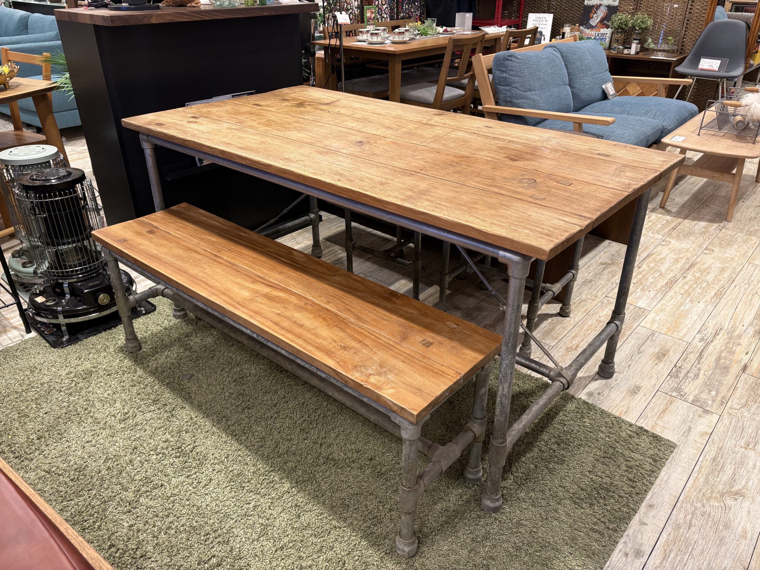 中古品】 ベンチダイニング4点セット d-Bodhi ディーボディ チーク古材