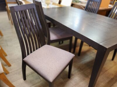 ACTUS アクタス ダイニング5点セット 4人掛け 4人用 ダイニングセット 食卓セット 食卓テーブルセット ダイニングテーブル ダイニングチェア ハイバックチェア 格子デザイン シンプル モダン ダークブラウン カバーリング 古民家風 リサイクル 最良市場 天白区 名東区 昭和区 千種区 瑞穂区 緑区 日進市 豊明市 東郷町 買取 出張買取 高価買取 販売 お値打ち 特価 1点物 1点モノ 早い者勝ち おすすめ おしゃれ 中古品