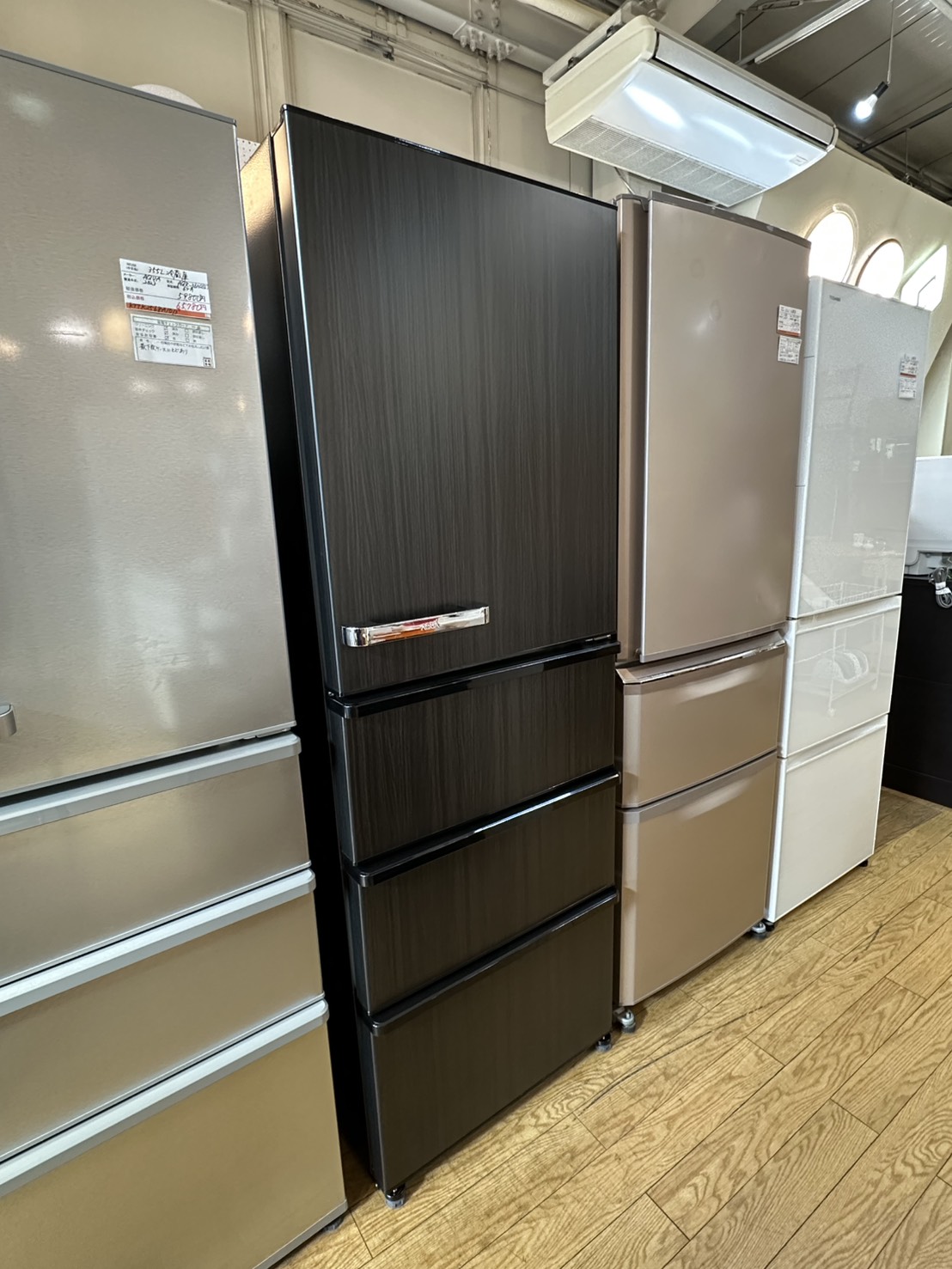 【新古品】AQUA冷蔵庫 中古】 AQUA 冷蔵庫368L AQR-X37P 買取しました♪ 25年11月29日 | 愛知