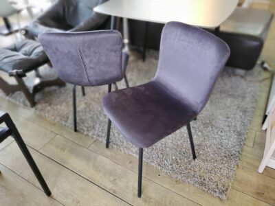 セラミックダイニング3点セット　セラミックダイニングセット　ダイニング3点セット　ダイニングセット　2人掛け　2人用　石目調　グレー×ブラック　グレー系　ブラック脚　耐水　耐熱　耐摩耗　耐薬品　コンパクト　モダン　スタイリッシュ　
リサイクル　最良市場　天白区　名東区　昭和区　千種区　瑞穂区　緑区　日進市　豊明市　東郷町　買取　出張買取　高価買取　販売　お値打ち　特価　1点物　1点モノ　早い者勝ち　おすすめ　おしゃれ　中古品　中古美品　キレイ