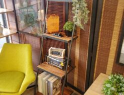 JournalStandardFurniture　ジャーナルスタンダードファニチャー　CHINON　シノン　LADDER SHELF　LadderShelf　ラダーシェルフ　本棚　ハシゴ棚　飾り棚　ブックシェルフ　アイアンフレーム　異素材ミックス　異素材MIX　インダストリアル　男前　メンズライク　カフェ風　ヴィンテージ風　ビンテージ風　工業系　西海岸　リサイクルショップ　再良市場　天白　名東　昭和　千種　瑞穂　緑　日進　豊明　東郷　おススメ　オススメ お洒落　オシャレ　中古