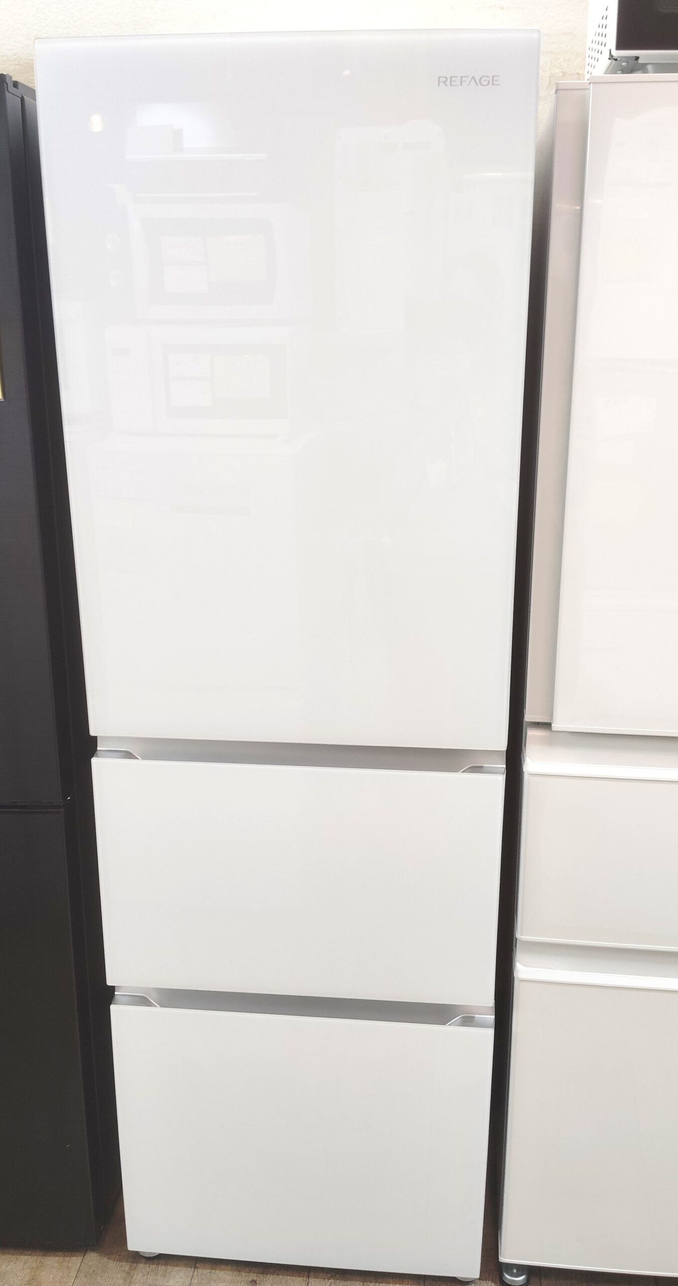 売り切れ‼️ 中古品】ヤマダオリジナル REFAGE 2025年製 YRZ-F32MW ホワイト 319L