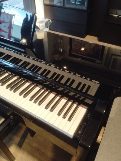 YAMAHA Clavinova 2015年製 CLP-535PE 黒艶出し 88鍵盤 高級感 鍵盤楽器 電子ピアノ 2