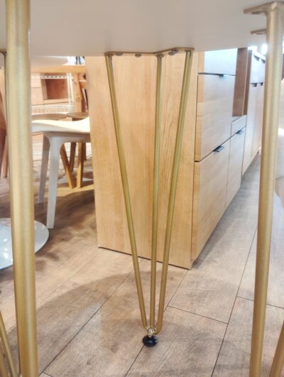 ミニマリスト エレガント ラウンドテーブル 直径60㎝ 大理石調 ホワイト ゴールド フラフィーチェア カフェテーブル3点セット 1