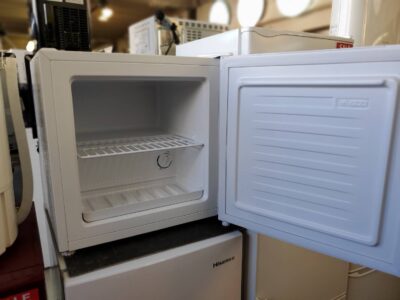 IRIS OHYAMA　irisohyama　アイリスオーヤマ　アイリスプラザ　31L　1ドア　冷蔵庫　冷凍庫　フリーザー　2024年製　高年式　ホワイト　セカンド冷蔵庫　直冷式　　静音　コンパクト　切り替え可能　リサイクル　最良市場　天白区　名東区　昭和区　千種区　瑞穂区　緑区　日進市　豊明市　東郷町　買取　出張買取　高価買取　販売　お値打ち　特価　1点物　1点モノ　早い者勝ち　おすすめ　中古品　中古美品　キレイ