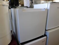 IRIS OHYAMA　irisohyama　アイリスオーヤマ　アイリスプラザ　31L　1ドア　冷蔵庫　冷凍庫　フリーザー　2024年製　高年式　ホワイト　セカンド冷蔵庫　直冷式　　静音　コンパクト　切り替え可能　リサイクルショップ　再良市場　天白　名東　昭和　千種　瑞穂　緑　日進　豊明　東郷　おススメ　オススメ 　中古　美品