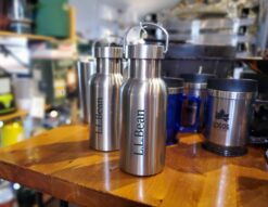 未使用品　未使用　L.L.BEAN　エルエルビーン　エル・エル・ビーン　真空二層構造　サーもボトル　タンブラー　ボトル　水筒　LOGOS　ロゴス　プリメイヤーマグ　マグカップ　プルタブ式　プルタブオープン　ハンドル付き　キャンプ　　アウトドア　ピクニック　保冷　保温　ワンハンド　ワンアクション　自宅使い　普段使い　リサイクルショップ　再良市場　天白　名東　昭和　千種　瑞穂　緑　日進　豊明　東郷　おススメ　オススメ お洒落　オシャレ　美品