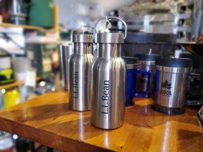 未使用品 未使用 L.L.BEAN エルエルビーン エル・エル・ビーン 真空二層構造 サーもボトル タンブラー ボトル 水筒 LOGOS ロゴス プリメイヤーマグ マグカップ プルタブ式 プルタブオープン ハンドル付き キャンプ アウトドア ピクニック 保冷 保温 ワンハンド ワンアクション 自宅使い 普段使い リサイクルショップ 再良市場 天白 名東 昭和 千種 瑞穂 緑 日進 豊明 東郷 おススメ オススメ お洒落 オシャレ 美品