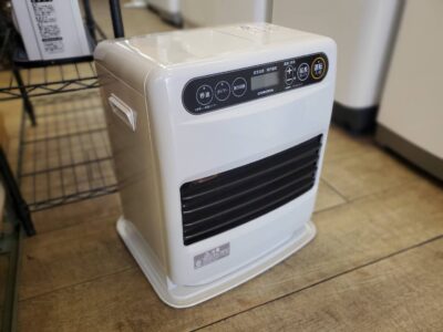 暖房器具　暖房　寒さ対策　寒波対策　冬支度　ガスファンヒーター　LPガス用　未使用　石油ファンヒーター　灯油ヒーター　遠赤外線パネルヒーター　オイルレス　省エネ　リモコン付き　無音　リサイクル　最良市場　天白区　名東区　昭和区　千種区　瑞穂区　緑区　日進市　豊明市　東郷町　買取　出張買取　高価買取　販売　お値打ち　特価　1点物　1点モノ　早い者勝ち　おすすめ　おしゃれ　中古品　中古美品　キレイ