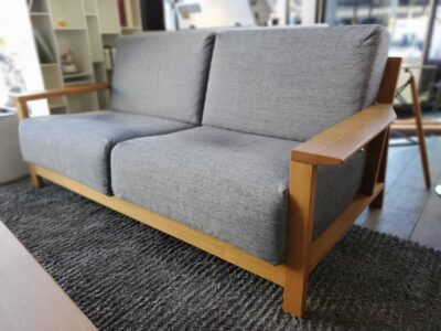 MUJI　無印用品　無印　2.5シーター　2.5人掛け　2シーター　2人掛け　ワイド2シーター　ソファ　木製フレーム　木枠　ナチュラル　北欧　モダン　シンプル　カバーリングタイプ　グレー　ウレタン　ポケットコイル　リサイクルショップ　再良市場　天白　名東　昭和　千種　瑞穂　緑　日進　豊明　東郷　おススメ　オススメ お洒落　オシャレ　中古