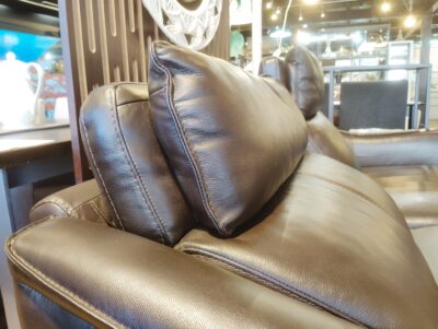 ニトリ チェリーブ ワイド 右電動 ダークブラウン ヘッドレスト可動 本革 2.5人掛け 電動リクライニングソファ 5