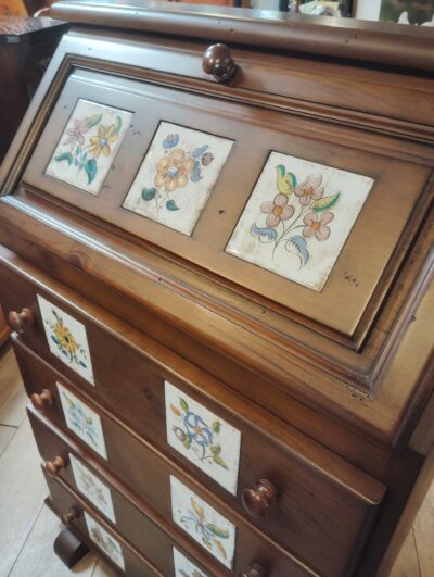 ACTUS取り扱い バレンシア カントリー調 タイル張り パイン材 無垢材 チェスト ライティングビューロー 2