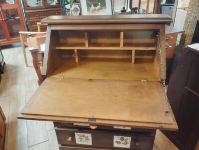 ACTUS取り扱い バレンシア カントリー調 タイル張り パイン材 無垢材 チェスト ライティングビューロー 3