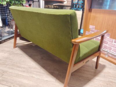 カリモク60 モケットグリーン レトロ家具 2人掛け Kチェア 2シーターソファ 4