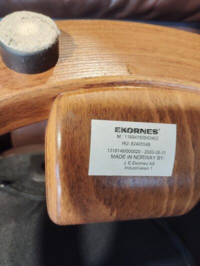 エコーネス EKORNESレザー チーク チョコレート オットマン付き STRESSLESS Classic Reno レノ ストレスレスチェア Mサイズ