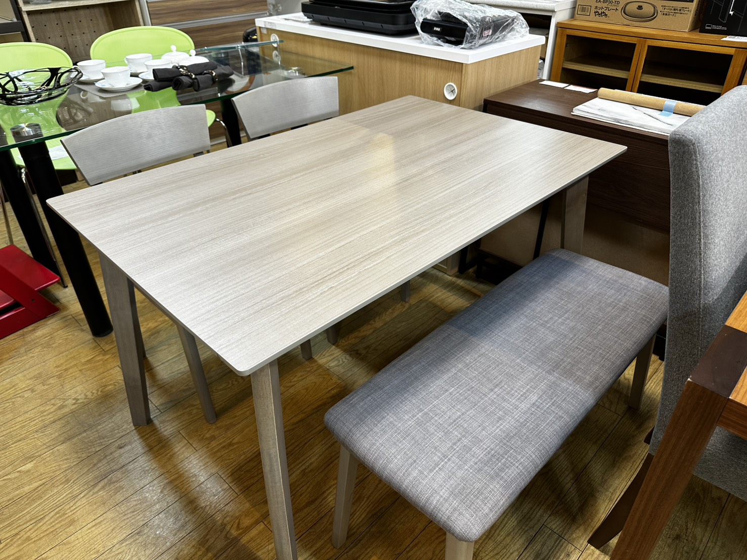 中古】ダイニング4点セット 買取しました♪ 26年2月14日 | 愛知と岐阜