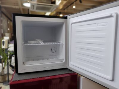 IRIS OHAMA　アイリスオーヤマ　アイリスプラザ　31L　1ドア　冷蔵庫　冷凍庫　フリーザー　切り替え可能　2025年製　極美品　高年式　直冷式　コンパクト　新生活　一人暮らし　セカンド冷蔵庫　サブ冷凍庫　静音設計　リビング　寝室　リサイクル　最良市場　天白区　名東区　昭和区　千種区　瑞穂区　緑区　日進市　豊明市　東郷町　買取　出張買取　高価買取　販売　お値打ち　特価　1点物　1点モノ　早い者勝ち　おすすめ　おしゃれ　中古品　中古美品　キレイ