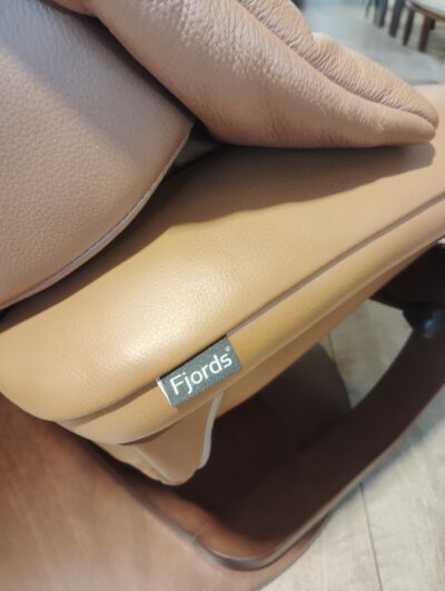 Simmons シモンズ Fjords フィヨルド Cベース ダークチェリー ブラウン系 オットマン付き パーソナルチェア 4