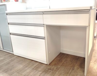 キッチン家具 キッチン収納 幅140㎝ ダストボックススペース ホワイト 鏡面仕上げ 作業台 キッチンカウンター 1