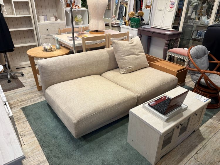 中古品】 ACTUS アクタス カウチソファ BUILD フェザークッション